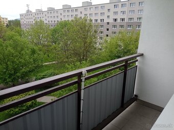 1-izbový byt s dvoma loggiami v centre mesta Brezna - 14