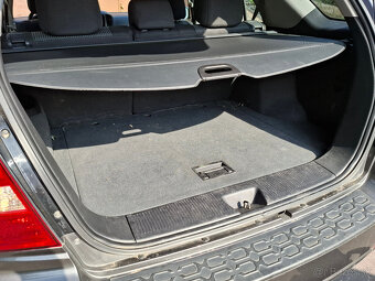 KIA SORENTO 2,5 diesel 4x4 AUTOMAT - 14