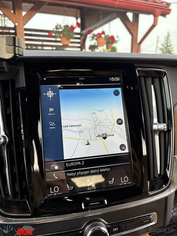 Volvo V90 T5 2.0L Inscription A/T + CNG - 14