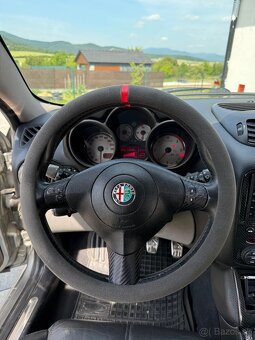 Alfa Romeo GT 1.9 JTD 110kw - 14