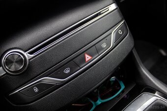 Peugeot 308 1.2 e-THP 130k Allure - 14