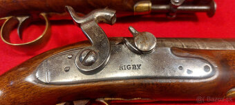 KAZETA S PERKUSNÝMI PIŠTOLAMI - 14