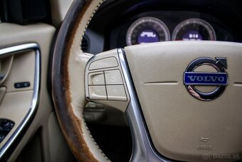 Volvo XC60 2011 - 14