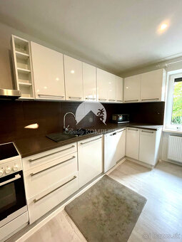 Reality KOMPLEX s.r.o. Vám ponúka rodinný dom s veľkým pozem - 14