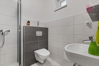 Krásny 5 izbový dom na predaj, Slovenský Grob - 14