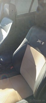 BMW X1 x Drive 18 d - 14