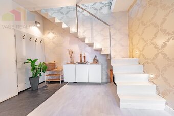 Na predaj nádherný a výnimočný priestranný mezonet, 141 m²,  - 14
