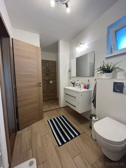 5 izbový rodinný dom 123 m2 užitková plocha - Slovenský Grob - 14