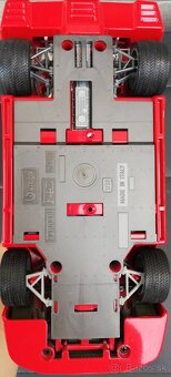 Bburago Ferrari F40 1/18 Červený - 14