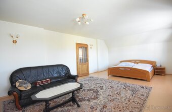 Na predaj Rodinný dom,Trenčín-Zlatovce, krásny pozemok 900m2 - 14