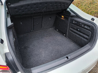 Škoda Superb 1.5TSI 2019 1.majiteľ (Možný odpočet DPH) - 14