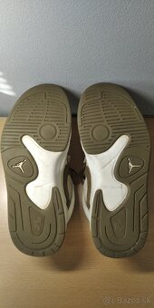 Nike WMNS JORDAN STADIUM 90 - 14