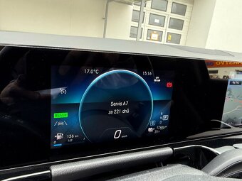 Mercedes Benz GLA 250e 2022 Plug-in hybrid LED,NAVI,KAMERA - 14