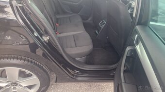 ŠKODA OCTAVIA COMBI 2.0 TDI.DSG - 14