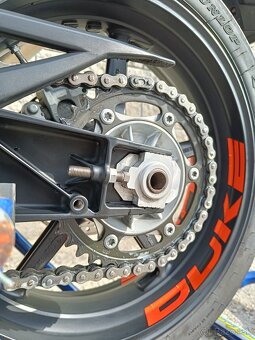 KTM DUKE 690 - 14