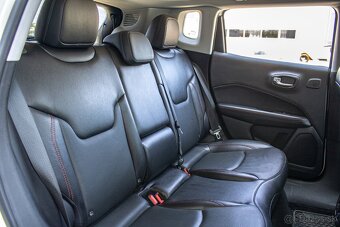 Jeep Compass 2.0L MJet 170 4WD Trailhawk A/T - 14