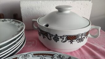 Koláčový set, obedová súprava a kávová súprava Dvory - 14