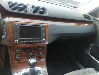 Predám VW Passat B6 2 TDI 103kw, 2005. - 14