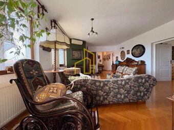 Predaj priestranného 5-izbového bytu v centre Komárna – Pető - 14