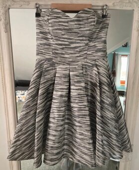 Damske oblečenie veľkosť M - 14