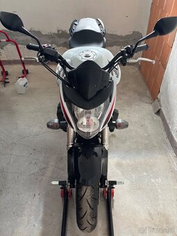 Honda Hornet 600 - 14