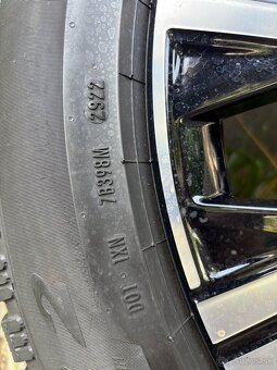 Zimna sada 275/45/R20 Volvo 9.0J x 20H2 ET38.5 - 14