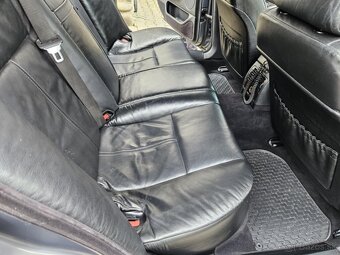 BMW E38 - 14