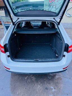 Skoda Superb Combi 2.0 TDI, Automat - 14