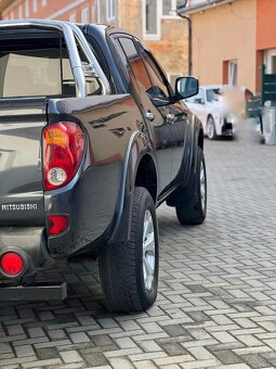 Mitsubishi L200 - 14