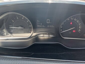 Peugeot 208 STYLE - 14