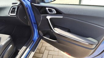 Kia XCeed 1.5 T-GDi M6 Gold 118kW/160k zaruka do 7/2029 - 14