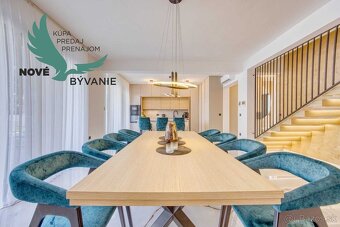 Na predaj luxusná vila s bazénom, výhľadom na more , komplet - 14