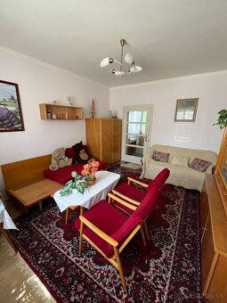 DOM NA PREDAJ v Kolárove , info:  0908 740 575 - 14