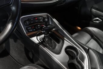 Dodge Challenger 3.6 V6 4x4 - 14
