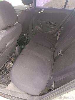 Opel Corsa 1.2 16v - 14