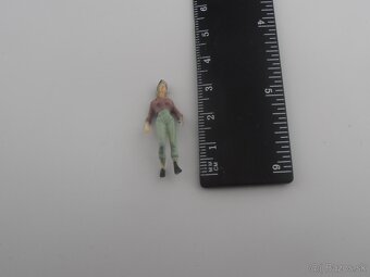 Figúrky  1/50 - 14