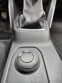 Dacia Duster 1.5 dCi 4x4 - 14
