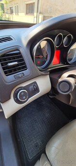 Opel insignia - 14