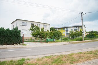 Prenajmem zariadený 3 izbový byt s pozemkom a von. posedením - 14