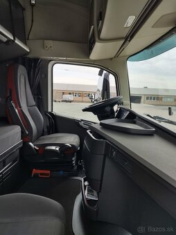 VOLVO FH 460 - 14