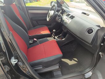 Suzuki Swift 1,3i 67 kW, r.v. 8/2007 5 dverí - 14