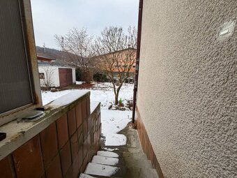 Na predaj 4-izb. byt s pozemkom a výhľadom na Trenčiansky hr - 14