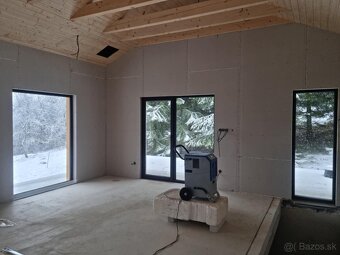 Požičovňa odvlhčovačov - 14