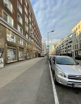 2-izb. byt, Tabakova ul., Staré Mesto pri slovenskom rozhlas - 14