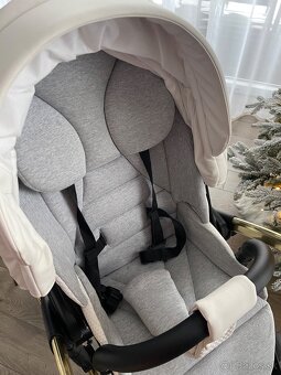 Biely kočík Junama - 14