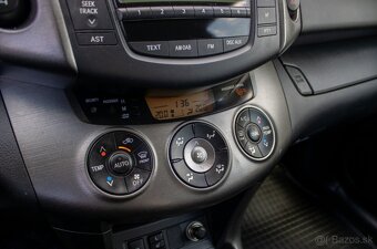 Toyota RAV4 2.2I-4D 4x2 110kW - 14