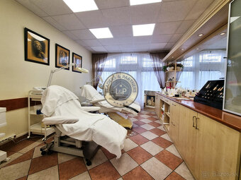 PREDAJ výnimočné obchodné priestory s beauty službami Mosonm - 14