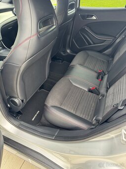 Mercedes benz GLA 200 d AMG paket - 14
