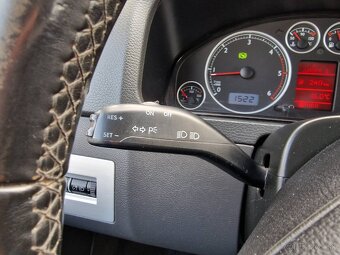 Volkswagen Multivan 2.5 TDI Highline tiptronic - 14