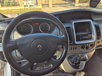Renault Trafic - 14